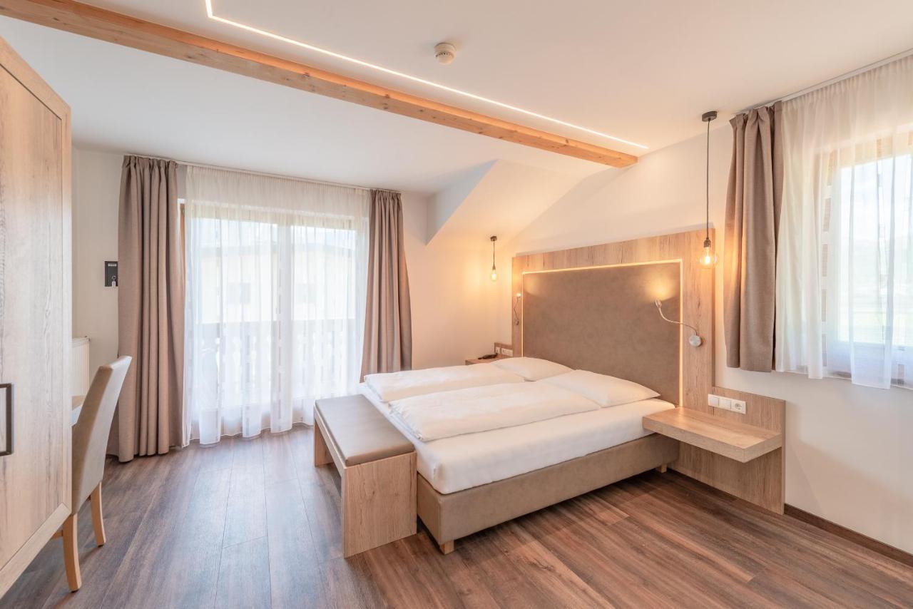 Hotel Christine Gargazzone Dış mekan fotoğraf