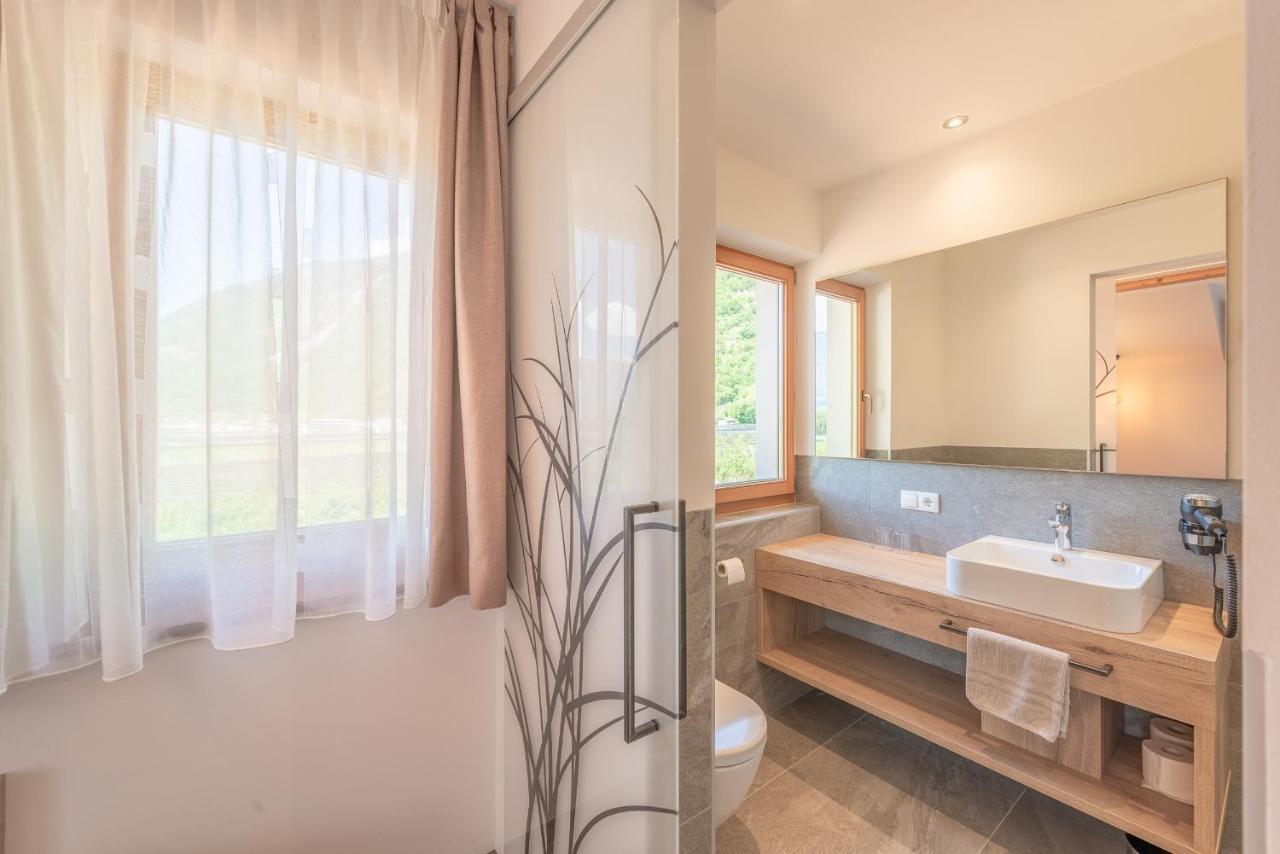 Hotel Christine Gargazzone Dış mekan fotoğraf
