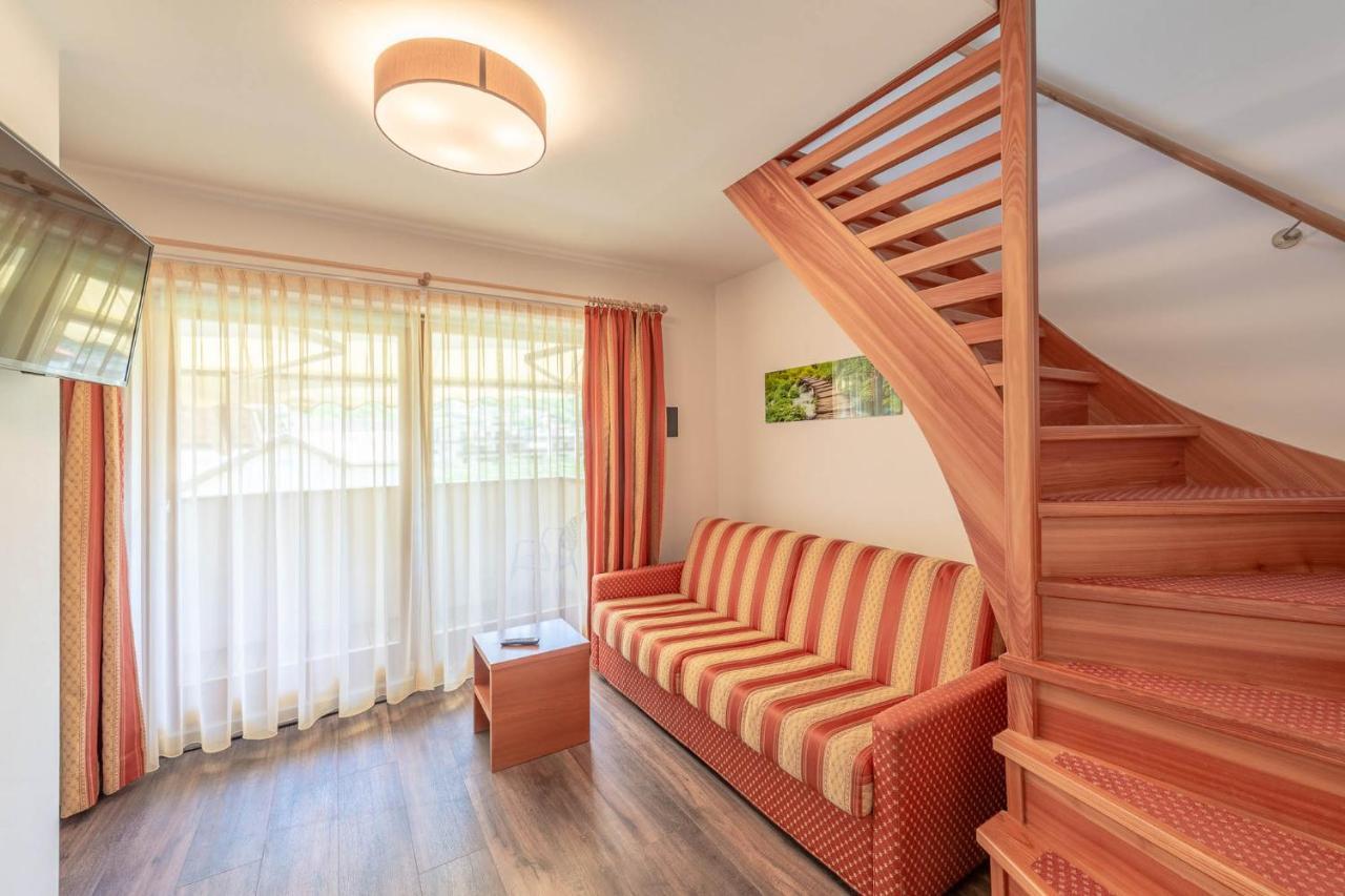 Hotel Christine Gargazzone Dış mekan fotoğraf